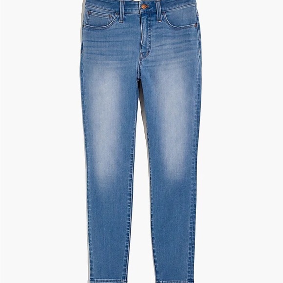 EUC - Madewell Curvy Roadtripper Jeggings - size 28P - Picture 4 of 6